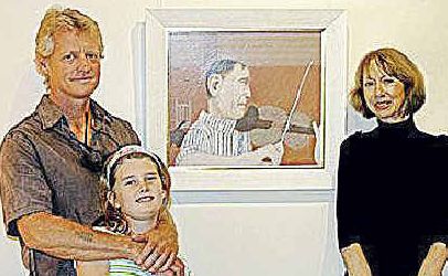 25 years: Lasting Impressions Gallery owner Kaye Cathro with artist Greg Postle. 25 years: Lasting Impressions Gallery owner Kaye Cathro with artist Greg Postle.